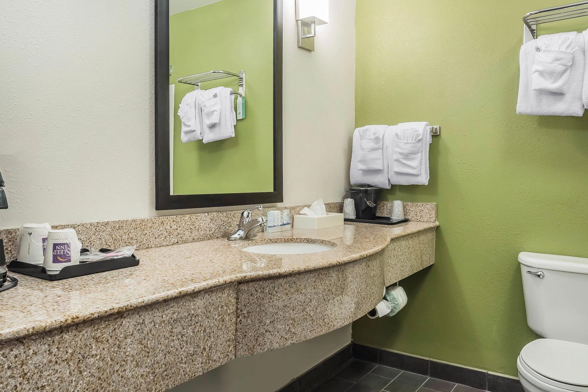 Sleep Inn&Suites Dothan North Buitenkant foto
