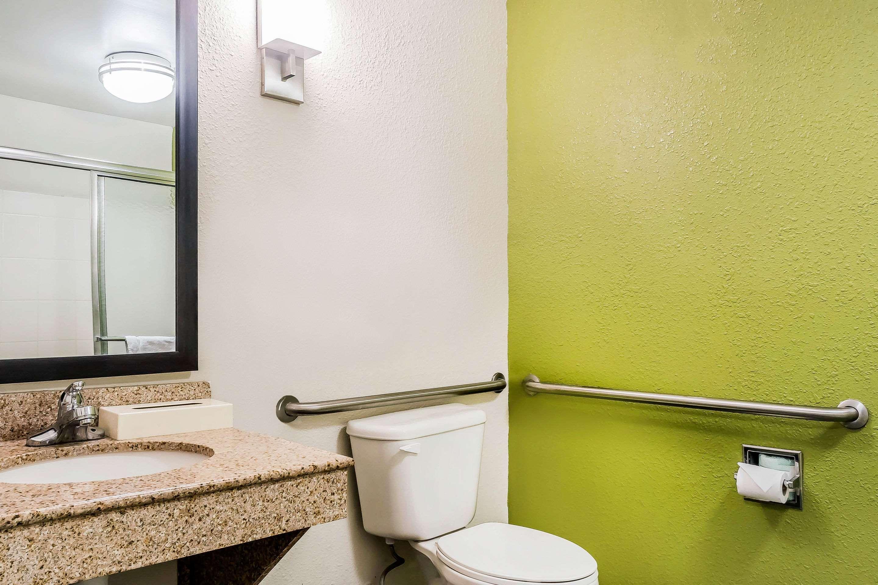 Sleep Inn&Suites Dothan North Buitenkant foto