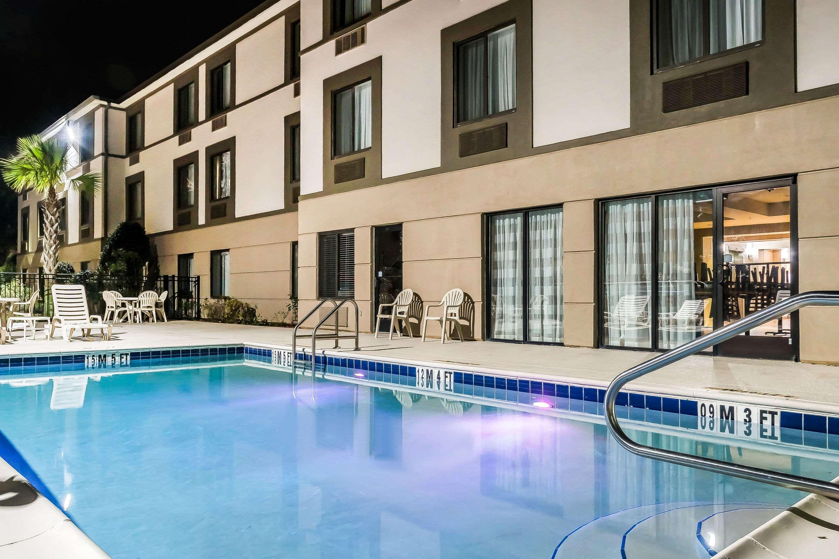 Sleep Inn&Suites Dothan North Buitenkant foto