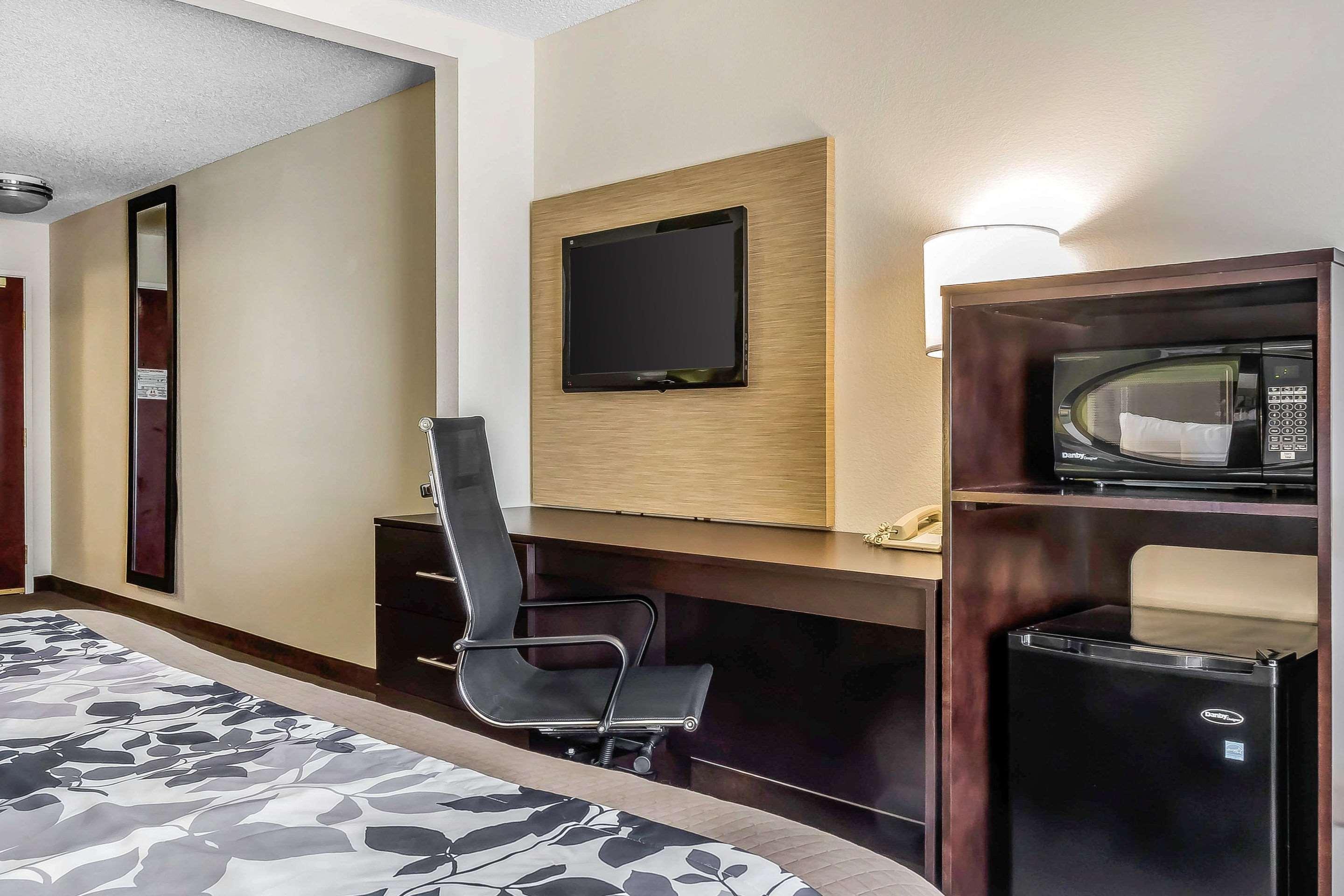 Sleep Inn&Suites Dothan North Buitenkant foto
