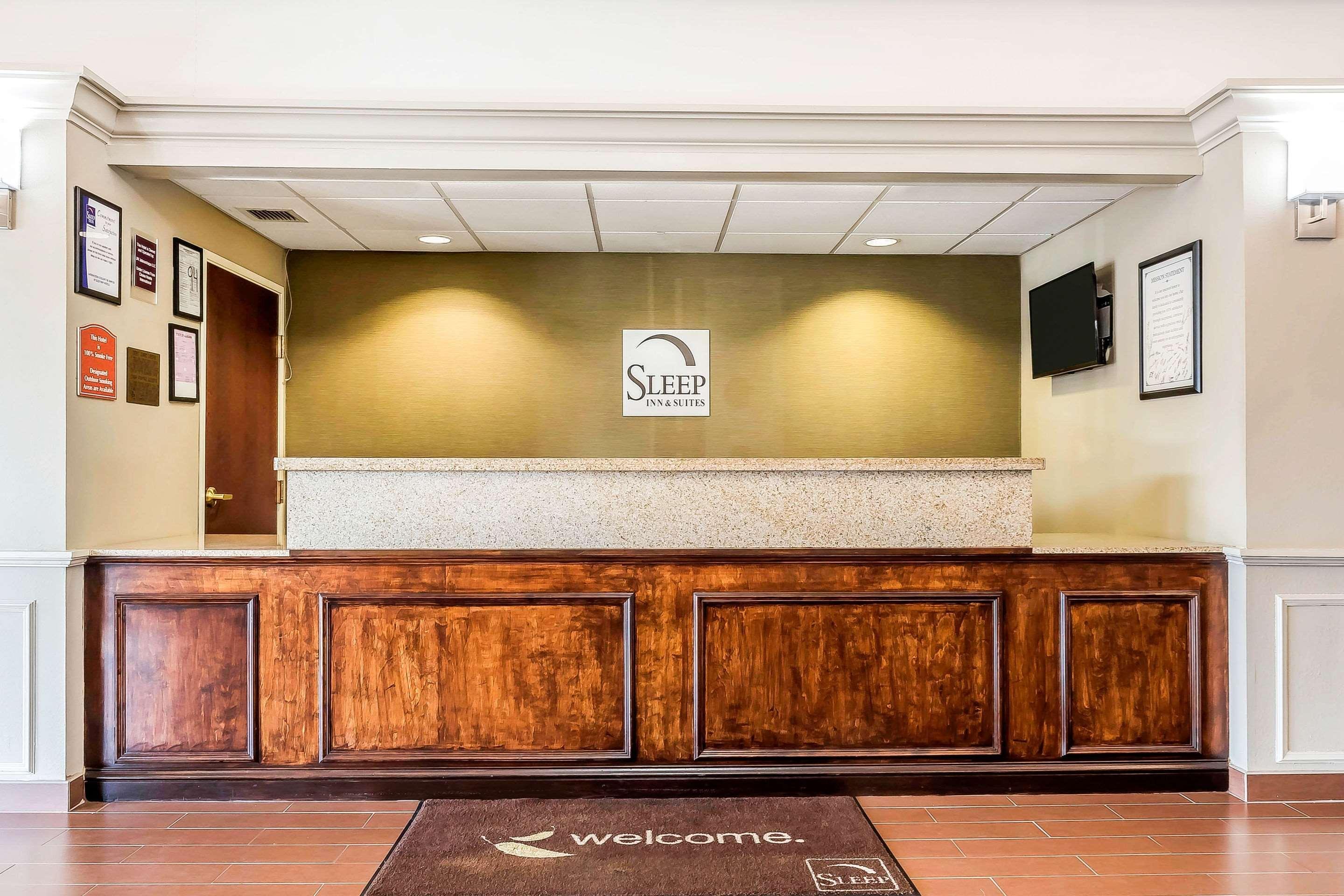 Sleep Inn&Suites Dothan North Buitenkant foto
